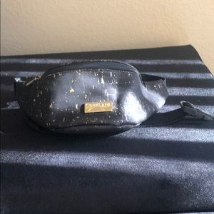 Fanny pack bag gold n black